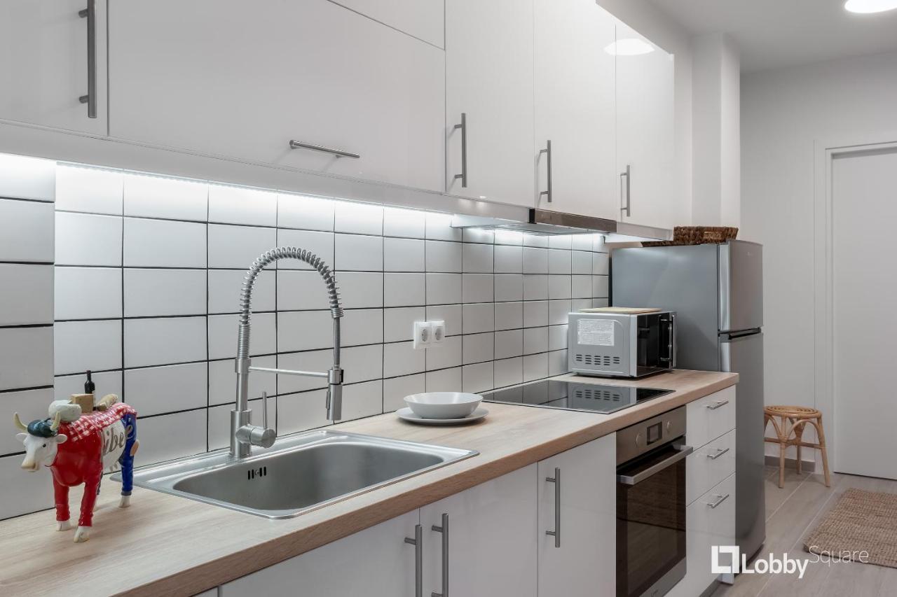Aether Apartment By Lobbysquare Athen Exterior foto